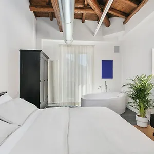 The Silver Lava - A Luxury Boutique Appartement